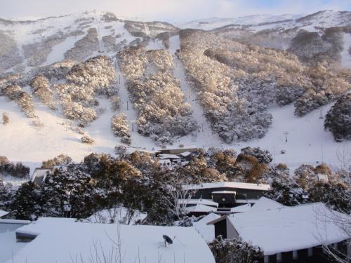 Kasees Apartments & Mountain Lodge