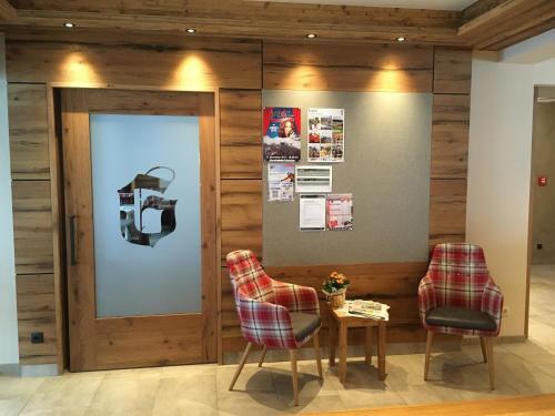 Hotel Gl�ckner