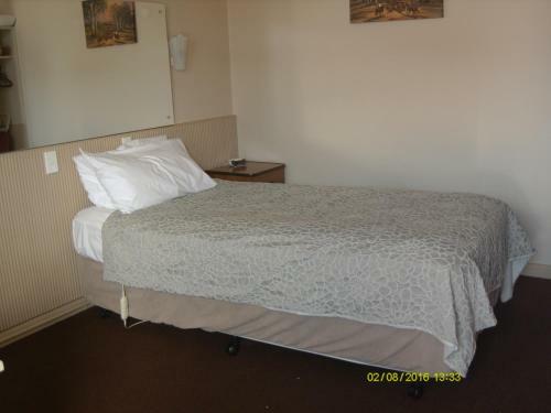 Travellers Rest Motel
