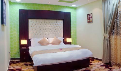 Aparthotel Al Farhan Suites Ishbillia