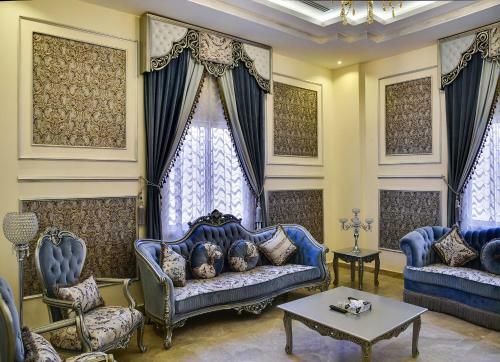 Golden Dune Hotel & Suite