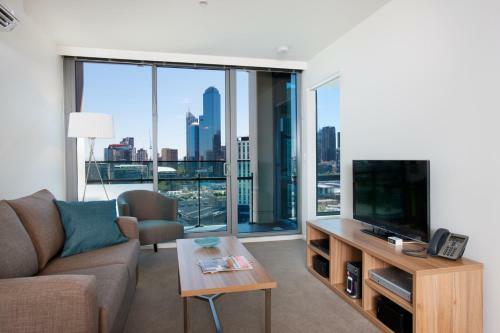 28 Nights Apartments
