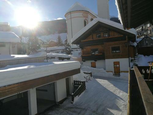 Ferienhaus J�gerh�usl