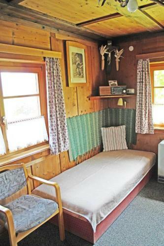 Ferienhaus J�gerh�usl