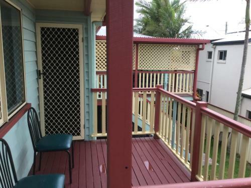 Redcliffe Holiday Let