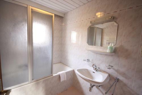 Hostal Haus Sch�njochl By Ch�tel Reizen