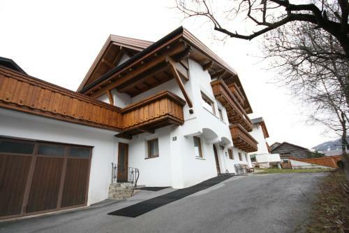 Hostal Haus Sch�njochl By Ch�tel Reizen