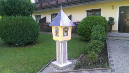 Hostal Pension Miklautz