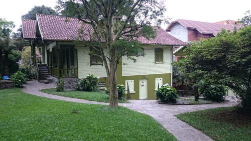 Hostal Pousada Aldeia Das Azaleias