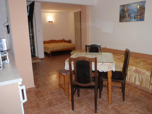 Hostal Guest House Cherno More
