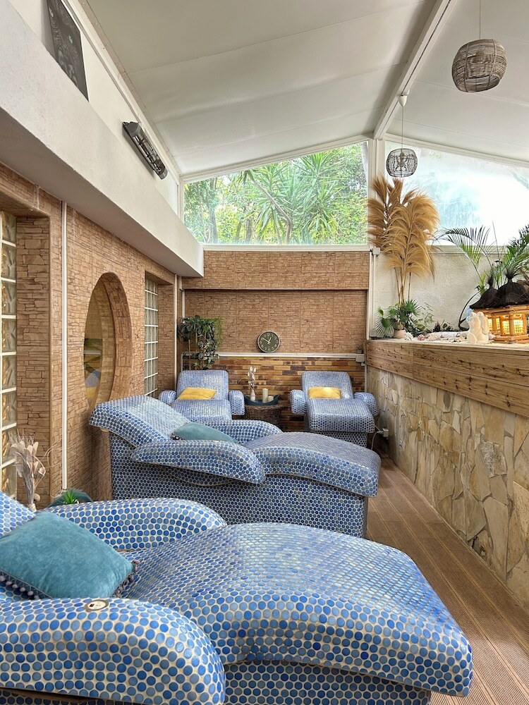 Lune De Mougins- Hotel & Spa