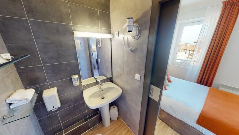 Inter-hotel De France