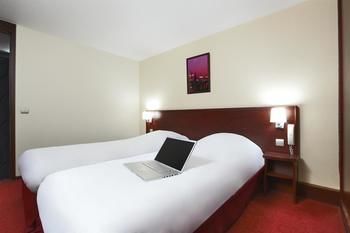 Hotel Kyriad Bordeaux Lormont