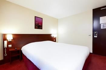 Hotel Kyriad Bordeaux Lormont