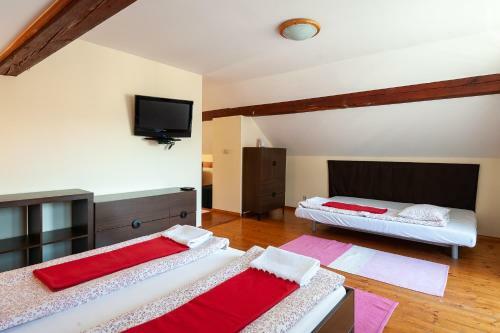 Hostal Haus Alpenblick M�lltal