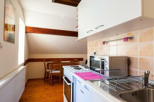 Hostal Haus Alpenblick M�lltal