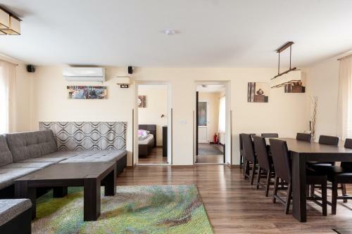 Hostal Haus Alpenblick M�lltal