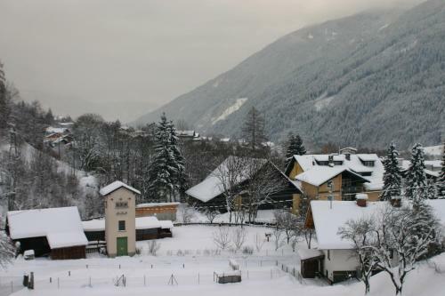 Hostal Haus Alpenblick M�lltal