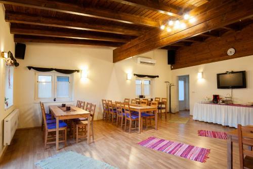 Hostal Haus Alpenblick M�lltal