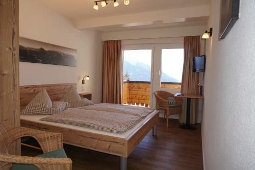Hotel Pension Tyrol