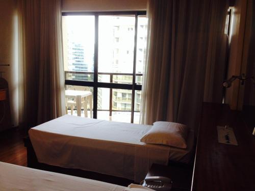 Ero's Apart Hotel