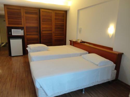 Ero's Apart Hotel