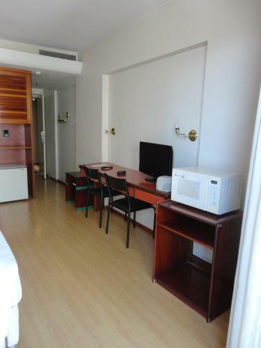 Ero's Apart Hotel