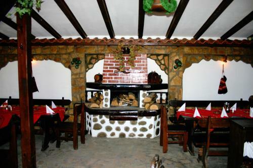 Hostal Family House Oreha