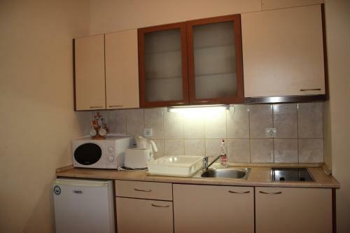 Flora Apartment 423