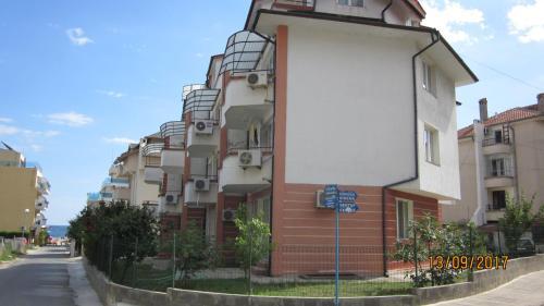 Apartment Kovachevi