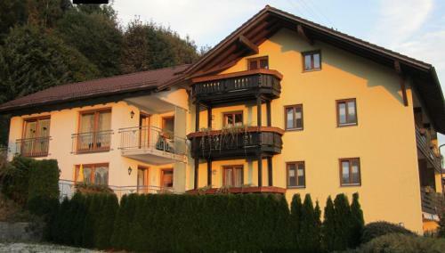 Hostal Pension Klein