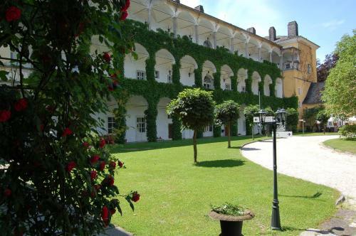 Hostal G�stehaus Schloss Aschach
