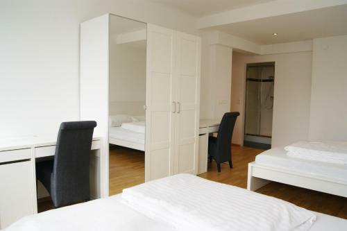 Amici Apartments Urania