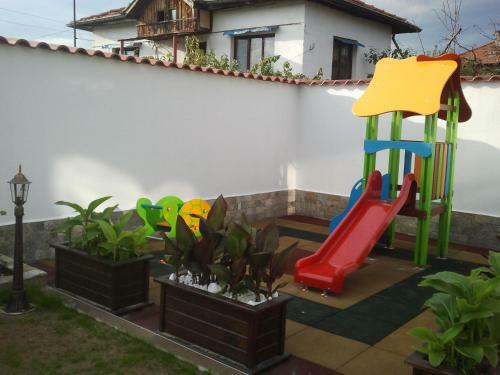 Hostal Einstein House & Spa