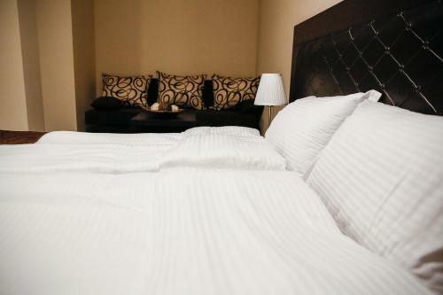 Hostal Einstein House & Spa