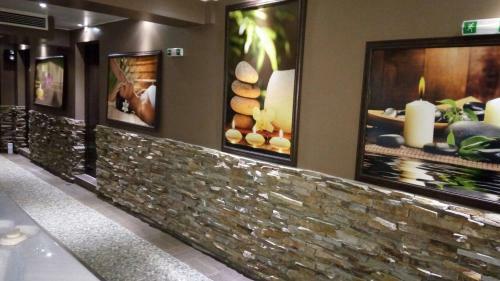 Hostal Einstein House & Spa