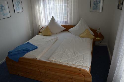 Apartamentos Ferienwohnungen Parkschl�sschen