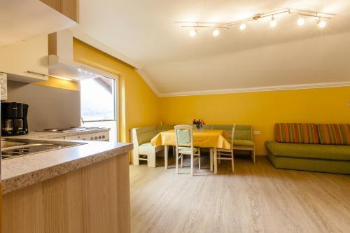 Hostal Pension Alpina Neustift