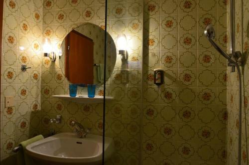 Dahoam By Sarina - Hotel & Suites
