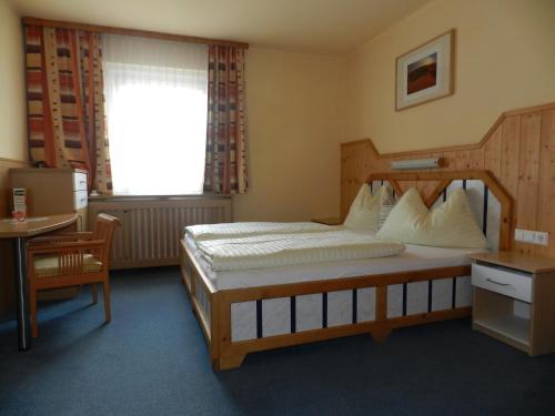 Bed & Breakfast Hotel Garni Erlbacher