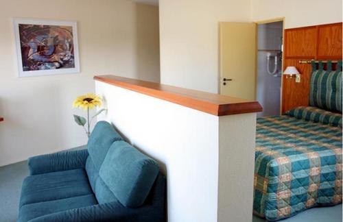 Brit Hotel Les Colonnes