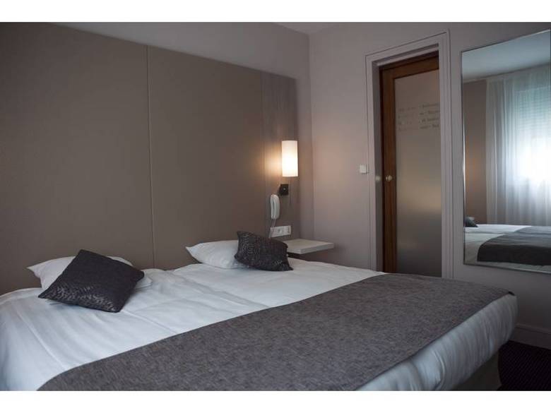 Hotel H�tel Bristol De Caen