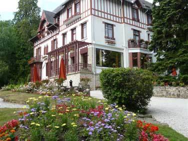 Hotel Bois Joli