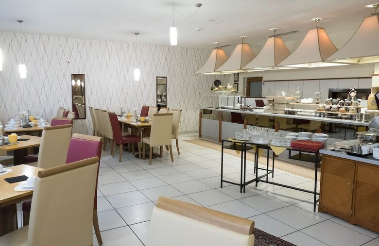Hotel Excelsior