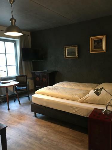 Hostal Hugos Haus & Berthas Haus