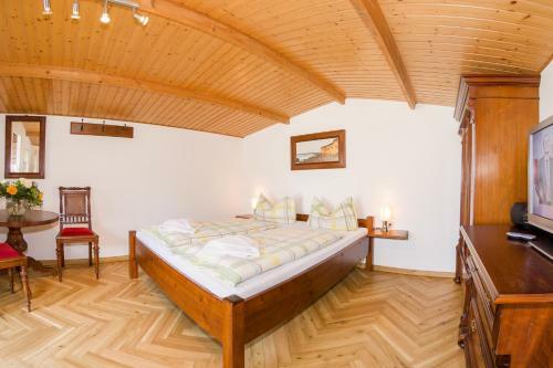 Hostal Pension Middel