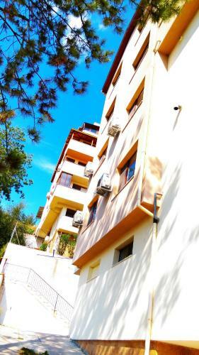 United Apartments