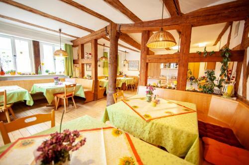 Hostal Pension Pastoriushaus