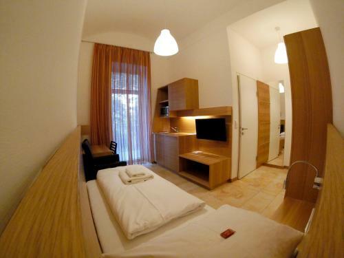 Hotel Aton