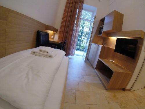 Hotel Aton